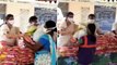 Chittoor : పారిశుద్ధ్య కార్మికులకు బట్టలు పంపిణీ చేసిన MLA Roja | Sanitation Workers | COVID 19