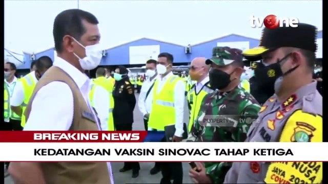 Momen Ketibaan 15 Juta Dosis Vaksin Sinovac Tahap Ketiga