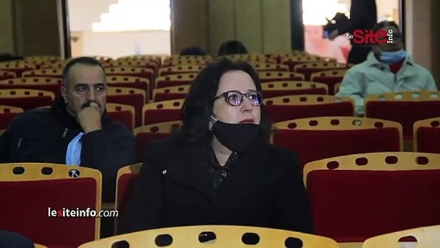 كواليس تسليم المهام بين الرؤساء بكلية أكدال القانونية والاقتصادية الاجتماعية