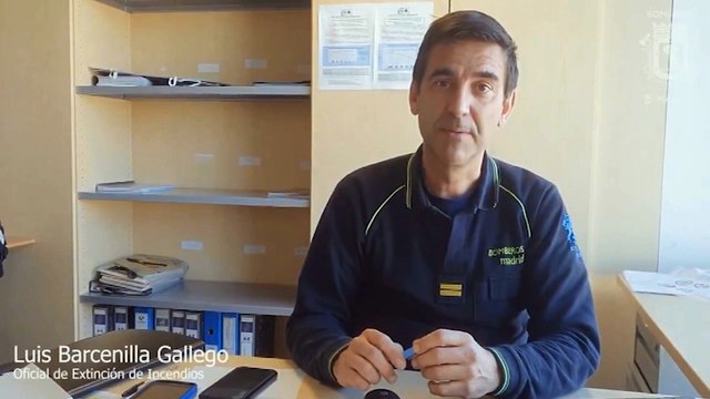 Bomberos dan consejos de prevención para andar por la calle