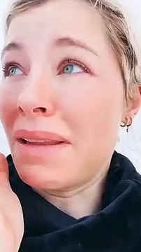 Soraya Arnelas llora desconsoladamente por los árboles tras la nevada de Madrid