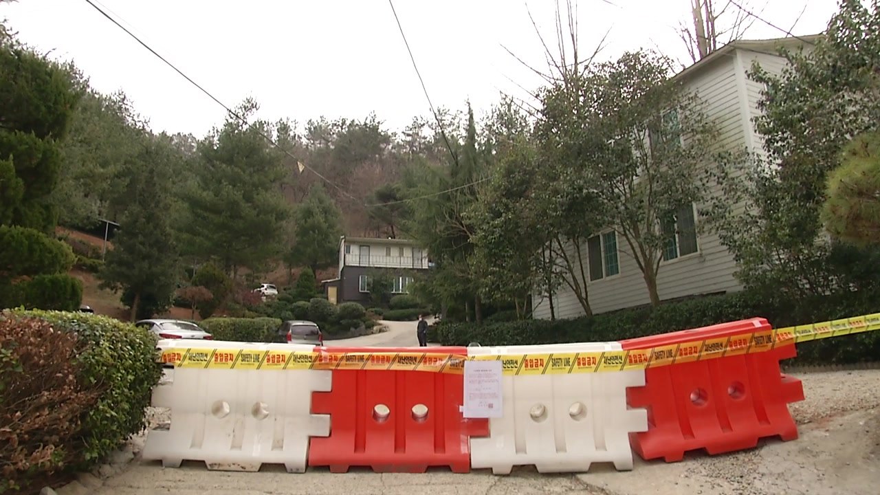 진주 기도원 집단감염 전국 확산...기도원 원장 고발 / YTN