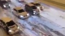 Des automobilistes profitent de la neige à Madrid pour faire des courses illégales