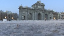 Madrid pide prudencia: el hielo y el frío complican la movilidad