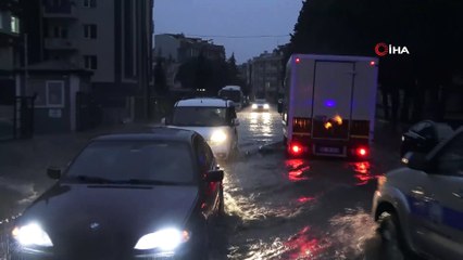 Çanakkale sokakları göle döndü