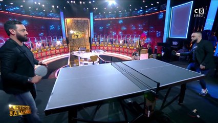 Thomas affronte Cyril Hanouna au ping-pong au profit d'une association