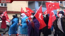 Çocukları kaçırılan aileler Şırnak'ta HDP İl Binası önüne yürüdü