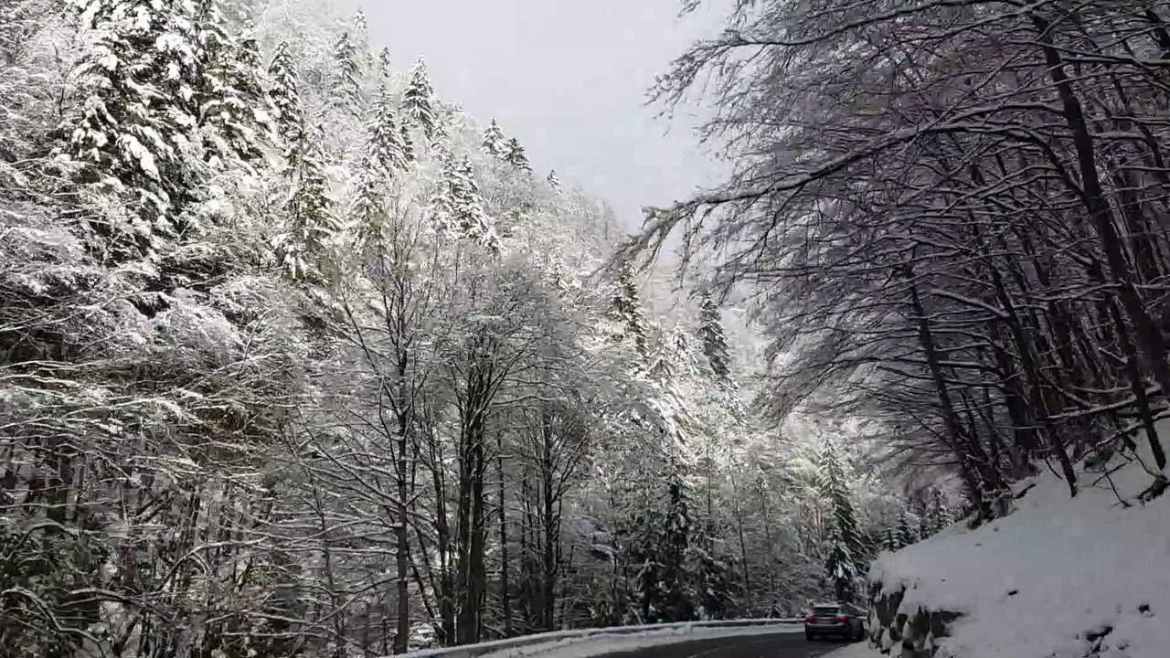 Le retour sur la route enneigée