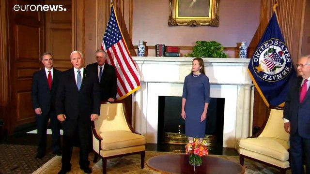 معتبراً الإجراء لا يخدم مصلحة البلاد..بنس يرفض تطبيق التعديل الـ25 من الدستور لتنحية ترامب