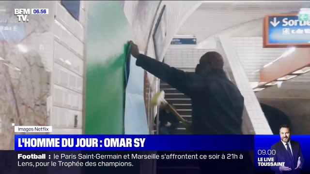 Omar Sy assure lui-même la promotion de Lupin dans le métro parisien
