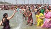 Makar Sankranti 2021: मकर संक्रांति पर गंगा स्नान का क्यों है महत्व । Boldsky