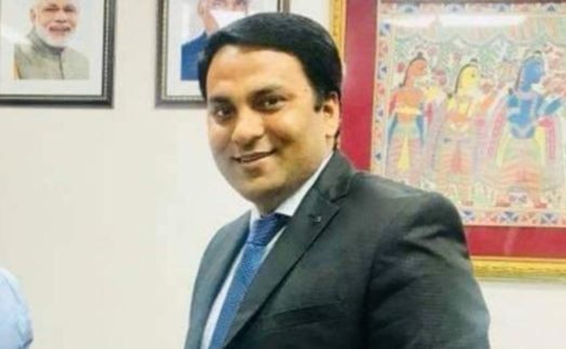 Oppn targets Nitish govt over Rupesh murder case