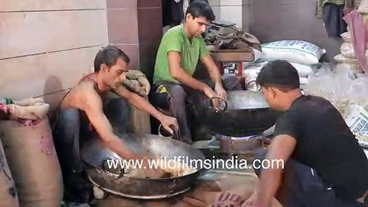 Rewari candy roasting and packing in India - Makar Sankranti sweet making