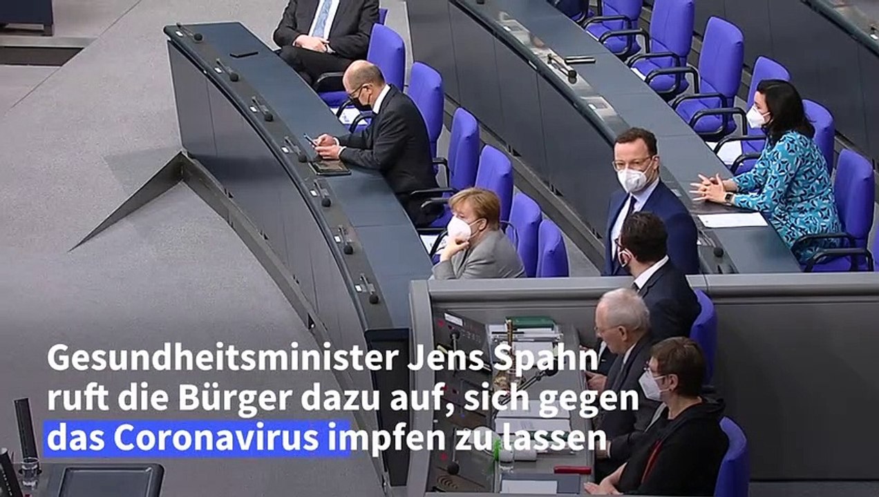 Spahn ruft zum Impfen auf: 'Wir krempeln zusammen die Ärmel hoch'