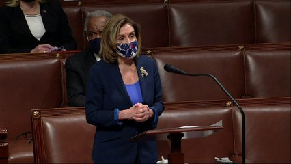 Invasion du Capitole: Nancy Pelosi accuse Donald Trump de "trahison"