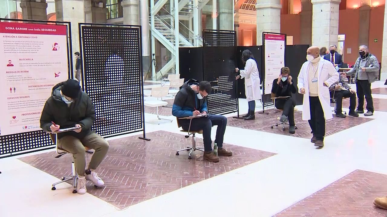 Madrid convierte la Real Casa de Correos en un centro de donación de sangre