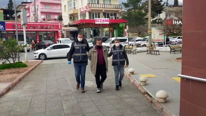 Peş peşe gasp yaptılar, kaçamadan yakalandılar