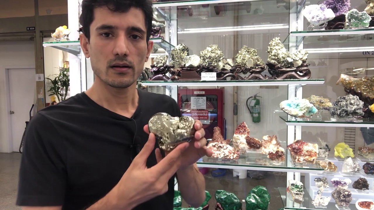 Pyrite Natural Metal/ Wealth & money/ Good for healing