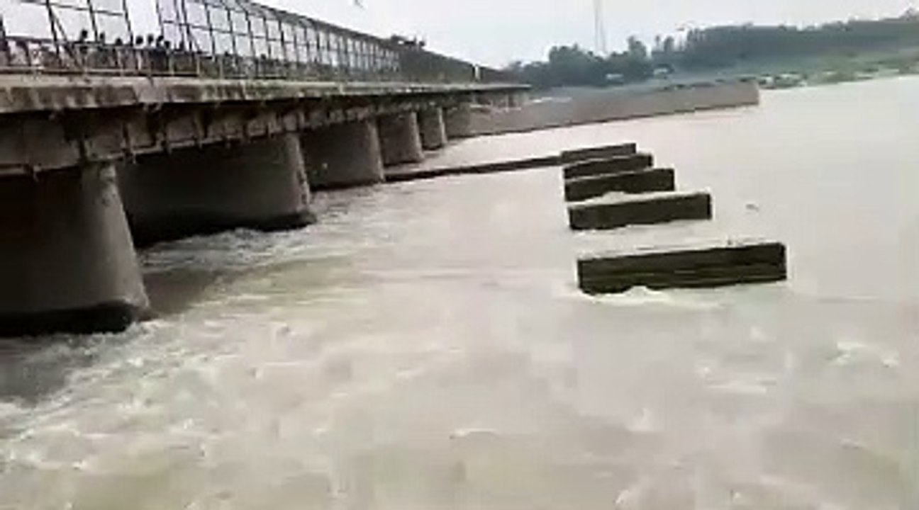 A Boy Fall In Yamuna River