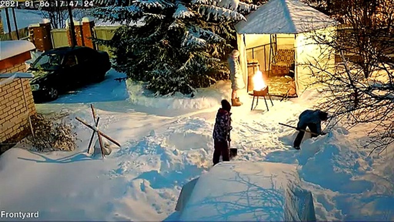 Petit barbecue dans la neige