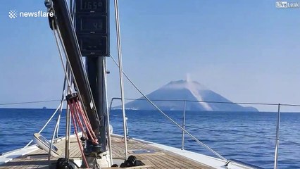Il filme le moment exact où le volcan Stromboli explose