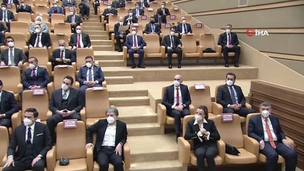 Cumhurbaşkanı Erdoğan: 'Özgürlük kılıfı altında Türkiye'yi yalan haberin, hakaretin, iftiranın kol gezdiği bir iklime terk etmeyeceğiz.