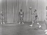 Harlem Magicians - Basketball Tricks (Live On The Ed Sullivan Show, February 17, 1957)