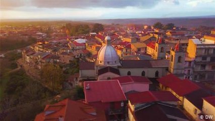 Italien: Vom "Mafiadorf" zum Modelldorf