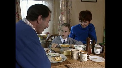 Emmerdale 8th July 1993