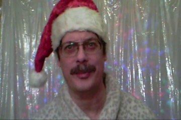 1819.CHRISTMAS FACTS 10. WHAT IS THE MOST COMMON TYPE OF WRAPPING PAPER.