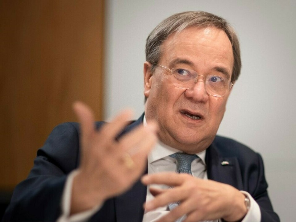 NRW-Chef Laschet: Lockdown bis Ostern möglich