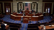 Câmara dos Representantes aprova destituição de Trump