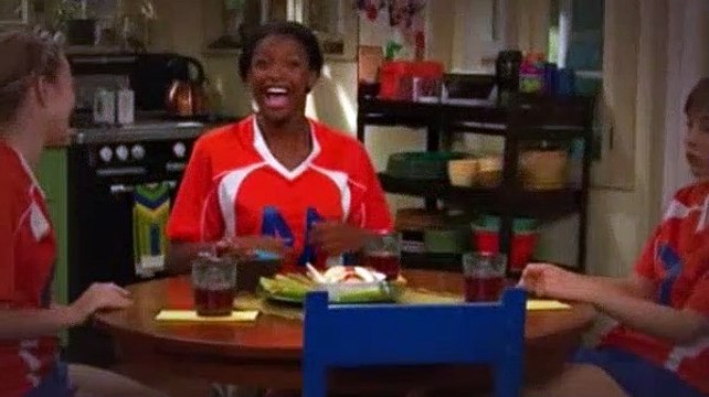 Good Luck Charlie Season 3 Episode 14 Team Mom