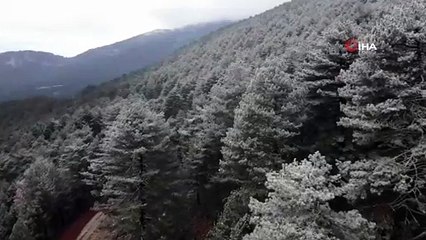 Kazdağları’nda beklenen kar yağışı başladı