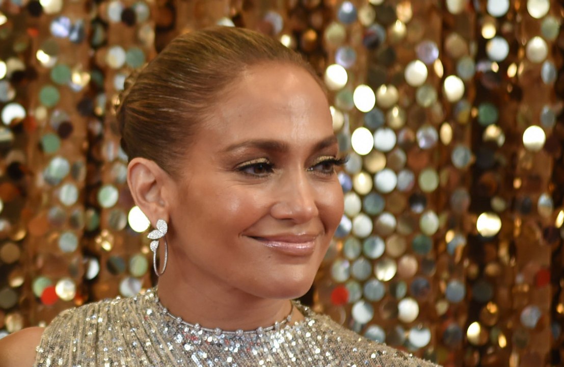 JLo Beauty hits Sephora!