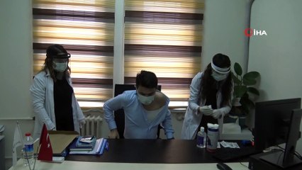 Silvan'da sağlık çalışanlarının aşılanmasına başlandı