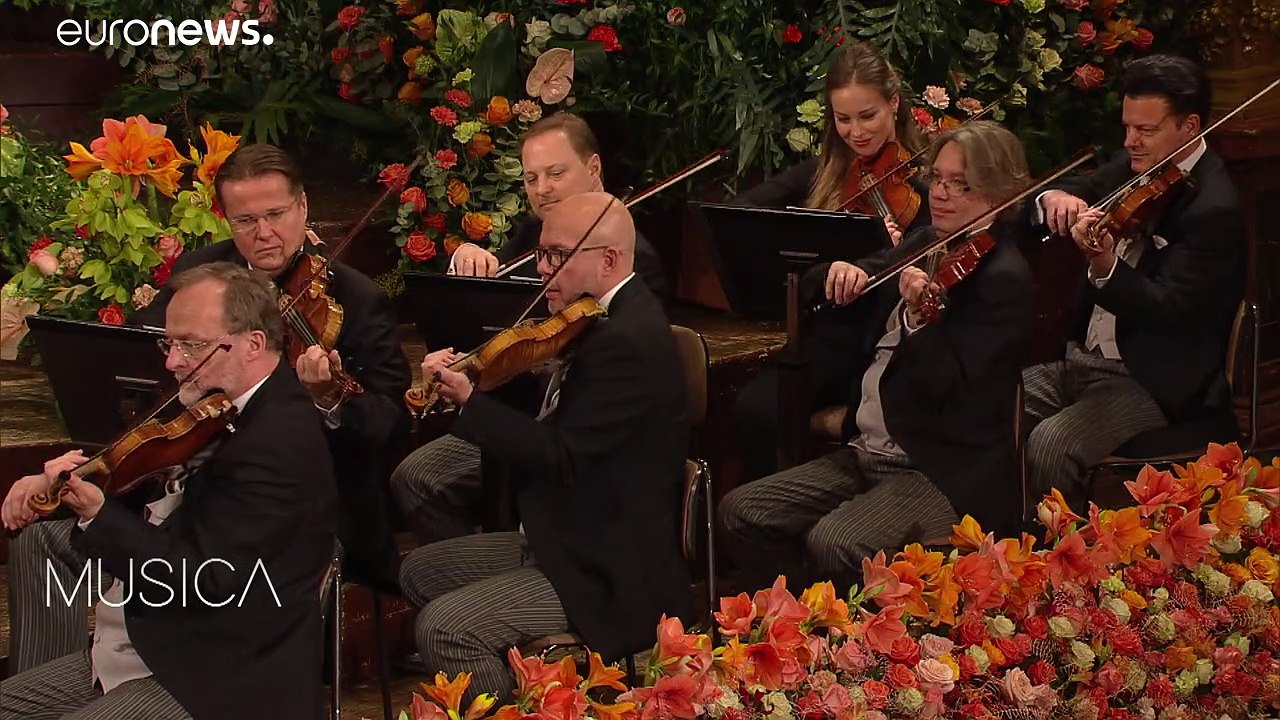 Vienna Philharmonic lifts spirits with iconic New Year's Concert