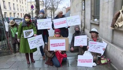 "Приговорить государство к действию"