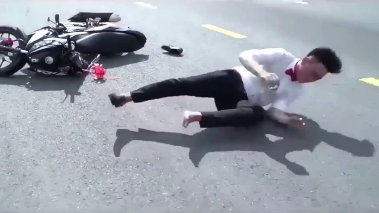 Groomsman falling while showing off - Funny Dailymotion Video