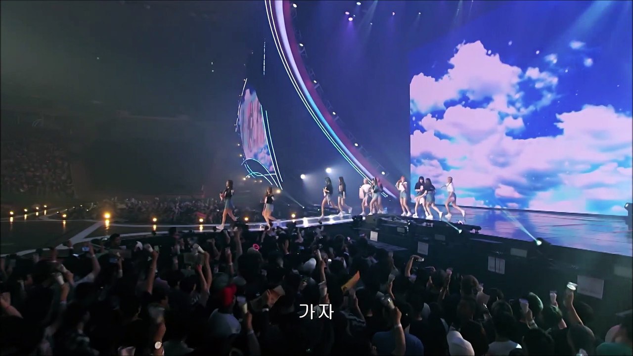 Up (Remix) - IZONE 1st Concert 'Eyes On Me 'In Seoul