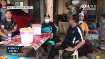 Warga Buka Warung Gratis untuk Para Relawan Banjir