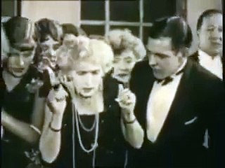 Alfred Hichcock | The Lodger: A Story of the London Fog (1927) [Silent Movie] part 2/2