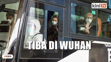 Pasukan penyiasat WHO akhirnya tiba di Wuhan