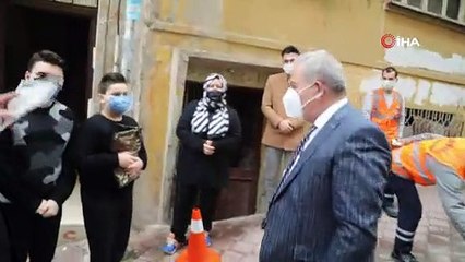 Çöp diye aldıkları poşetten çıkanlar hayrete düşürdü