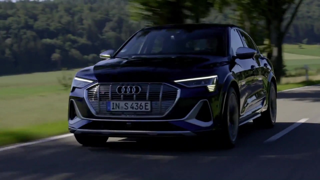 Intelligenz gegen den Blackout - Audi e-tron ist startklar für netzdienliches Laden