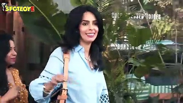 Emraan Hashmi, Mallika Sherawat, Nimrat Kaur and other Celebs Spotted around the City | SpotboyE