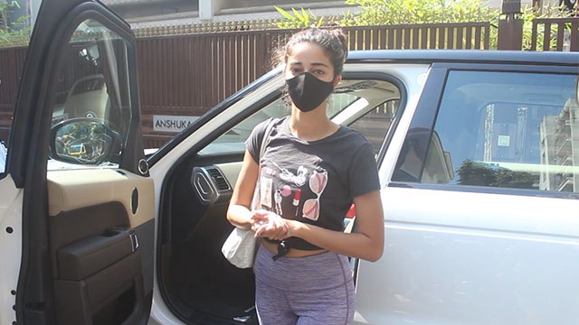 Ananya Panday spotted at Anshukya Yoga Bandra | FilmiBeat