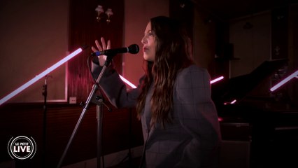 Camille Lellouche – Shame on You (Ophelie Winter Cover) | Le Petit Live