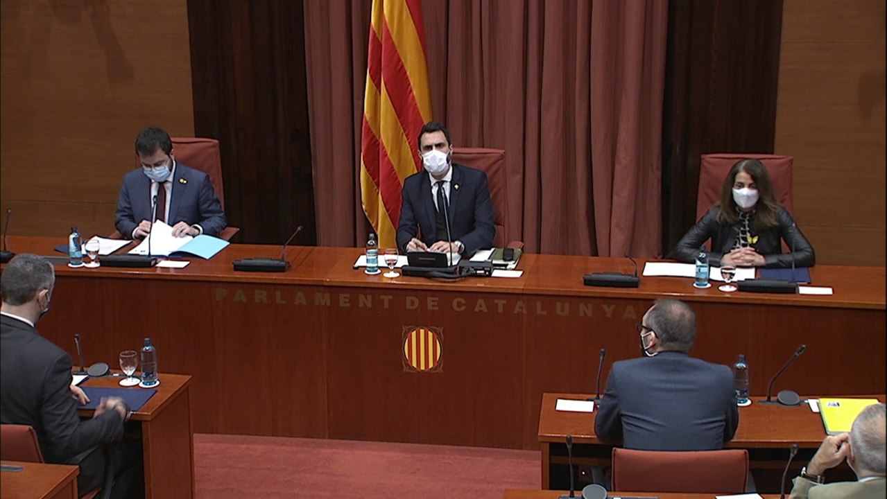 Govern y partidos se reúnen para ver si aplazan las elecciones