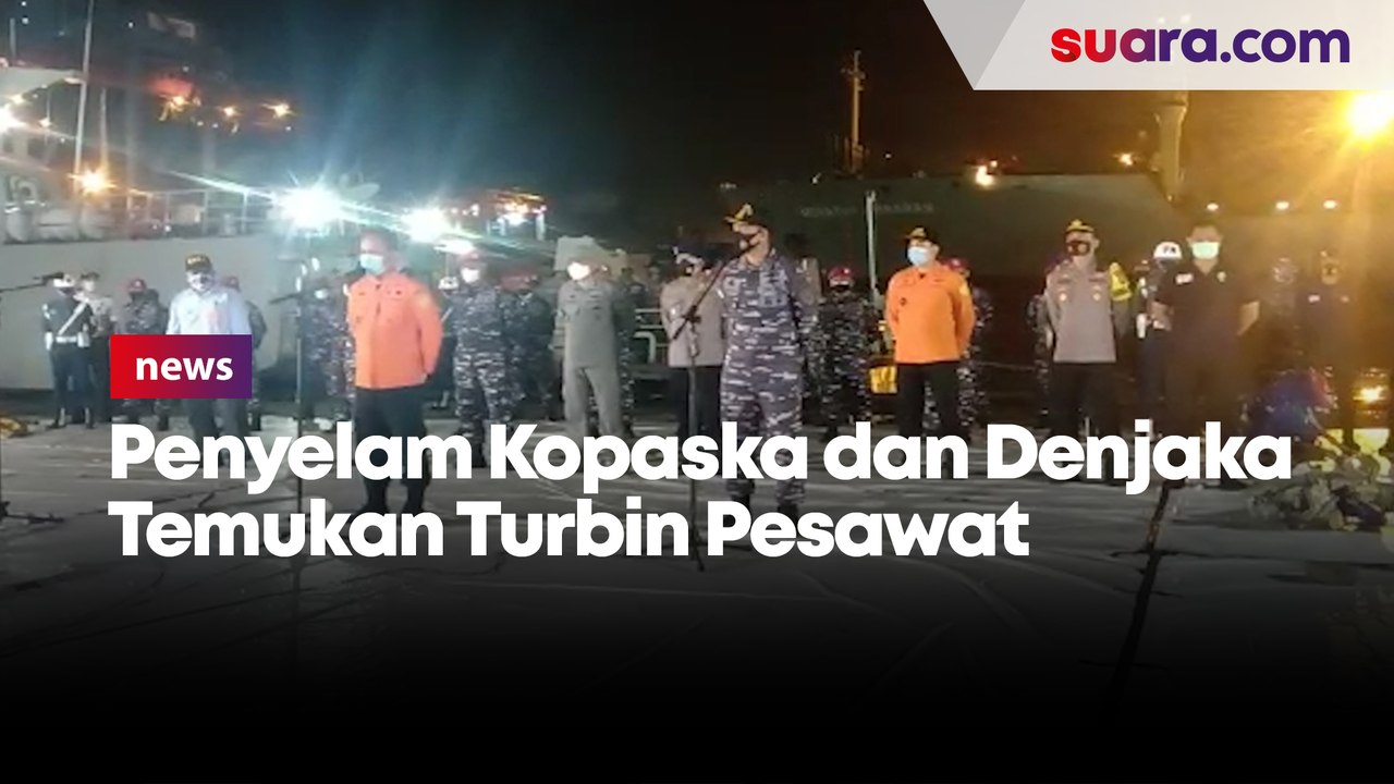 Penyelam Kopaska dan Denjaka TNI AL Temukan Turbin Pesawat Sriwijaya Air